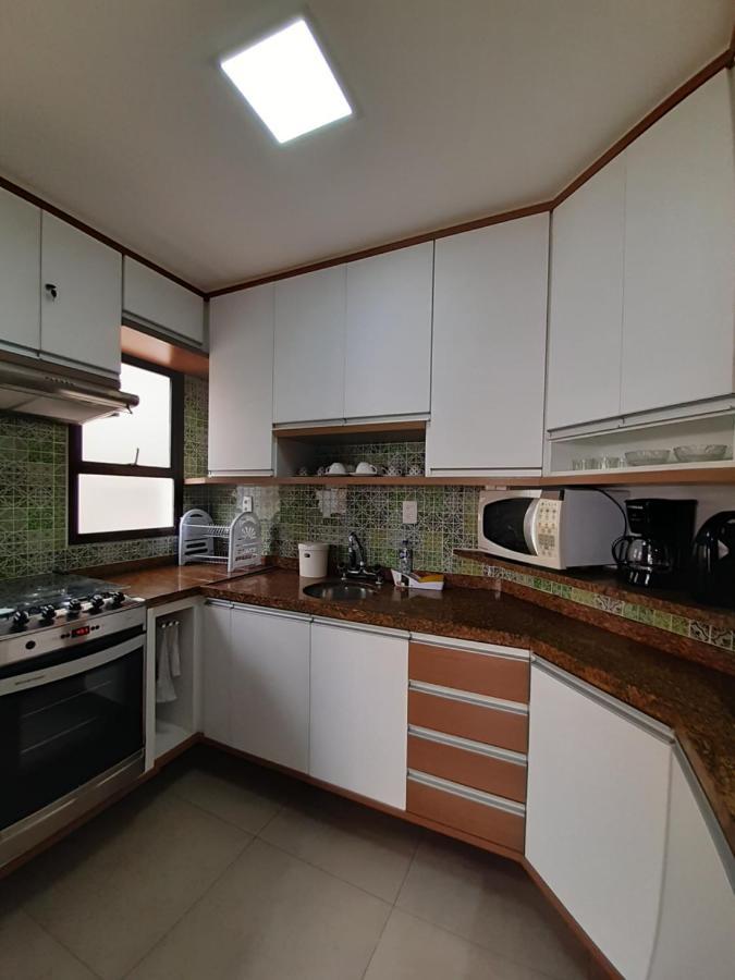 Lindo Flat No Edificio Cosmopolitan, Com Garagem E Piscina Apartment Santos  Exterior foto