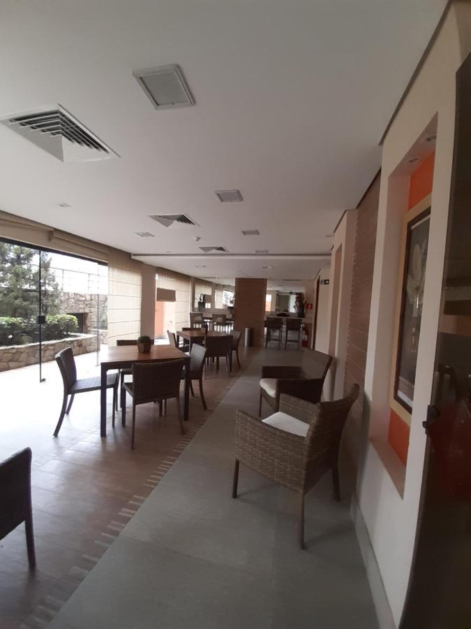 Lindo Flat No Edificio Cosmopolitan, Com Garagem E Piscina Apartment Santos  Exterior foto