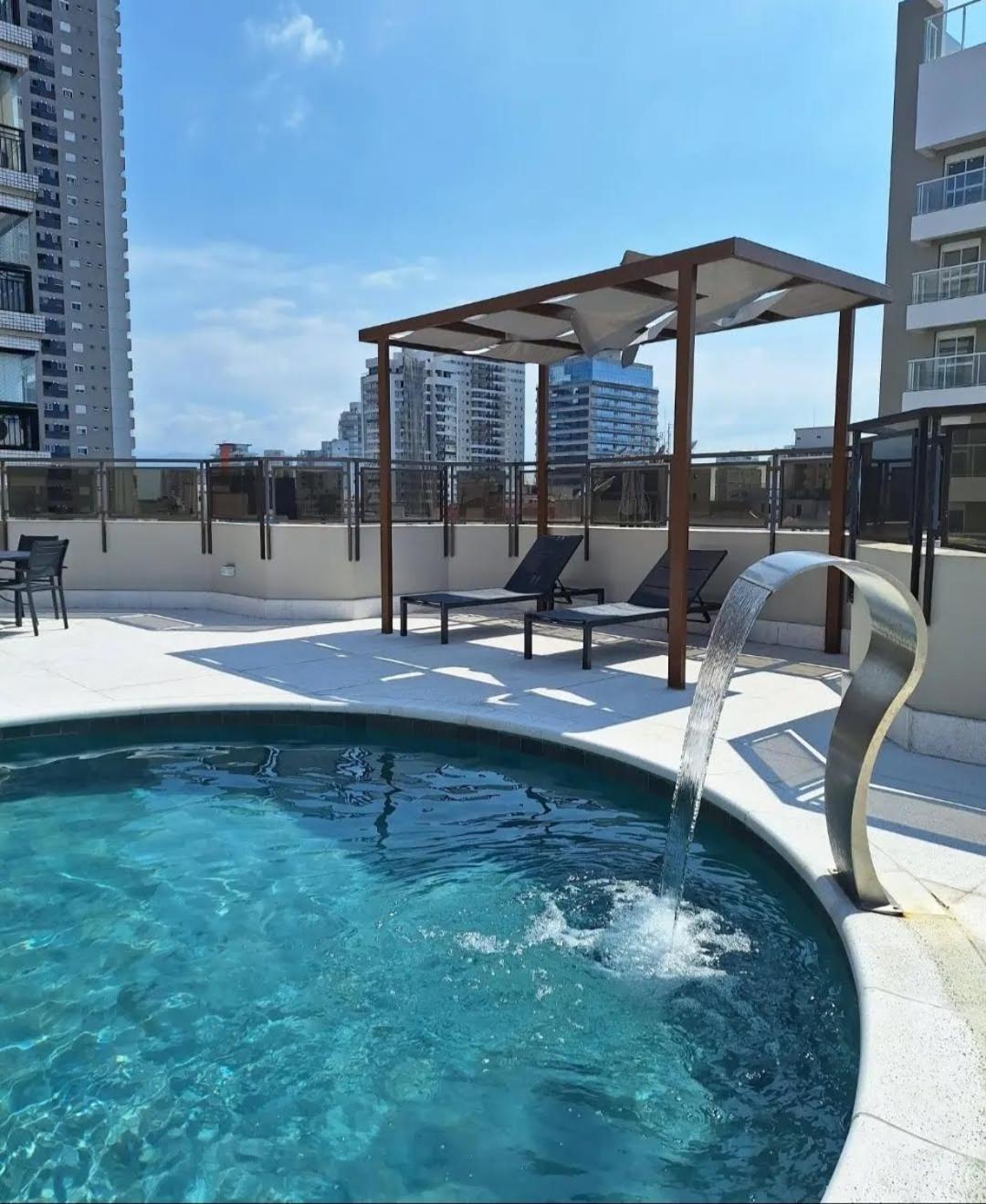 Lindo Flat No Edificio Cosmopolitan, Com Garagem E Piscina Apartment Santos  Exterior foto